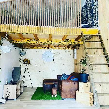 Vakantiehuis Maison Entiere Avec Jaccuzi Et Sauna *